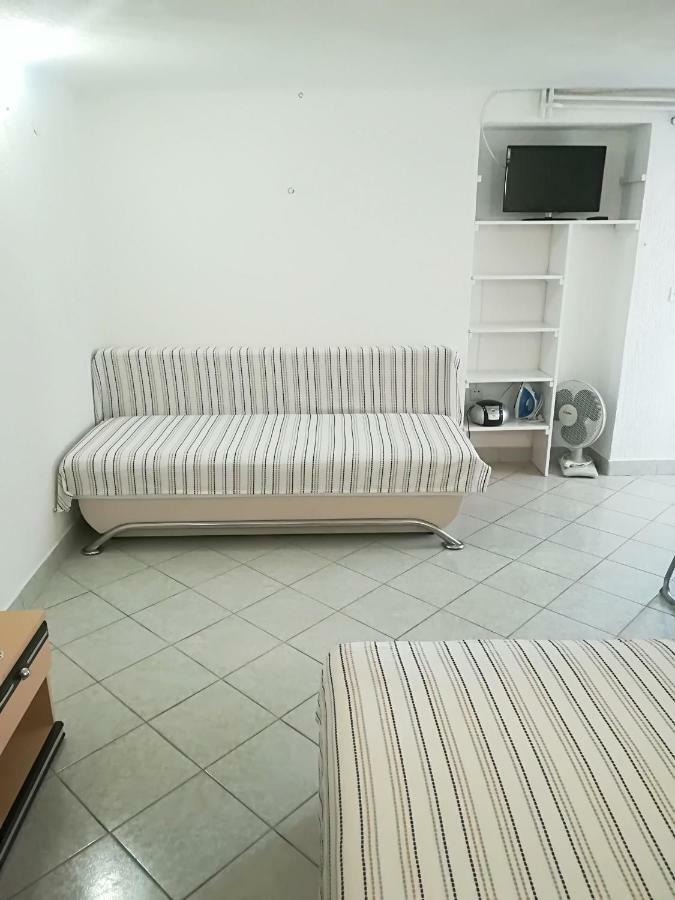 Apartment And Rooms Markovic Сень Экстерьер фото